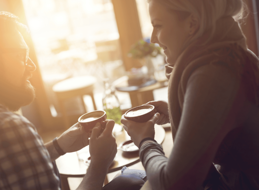 Uncover connections between your thoughts, emotions, and behaviors to overcome challenges and make positive change.